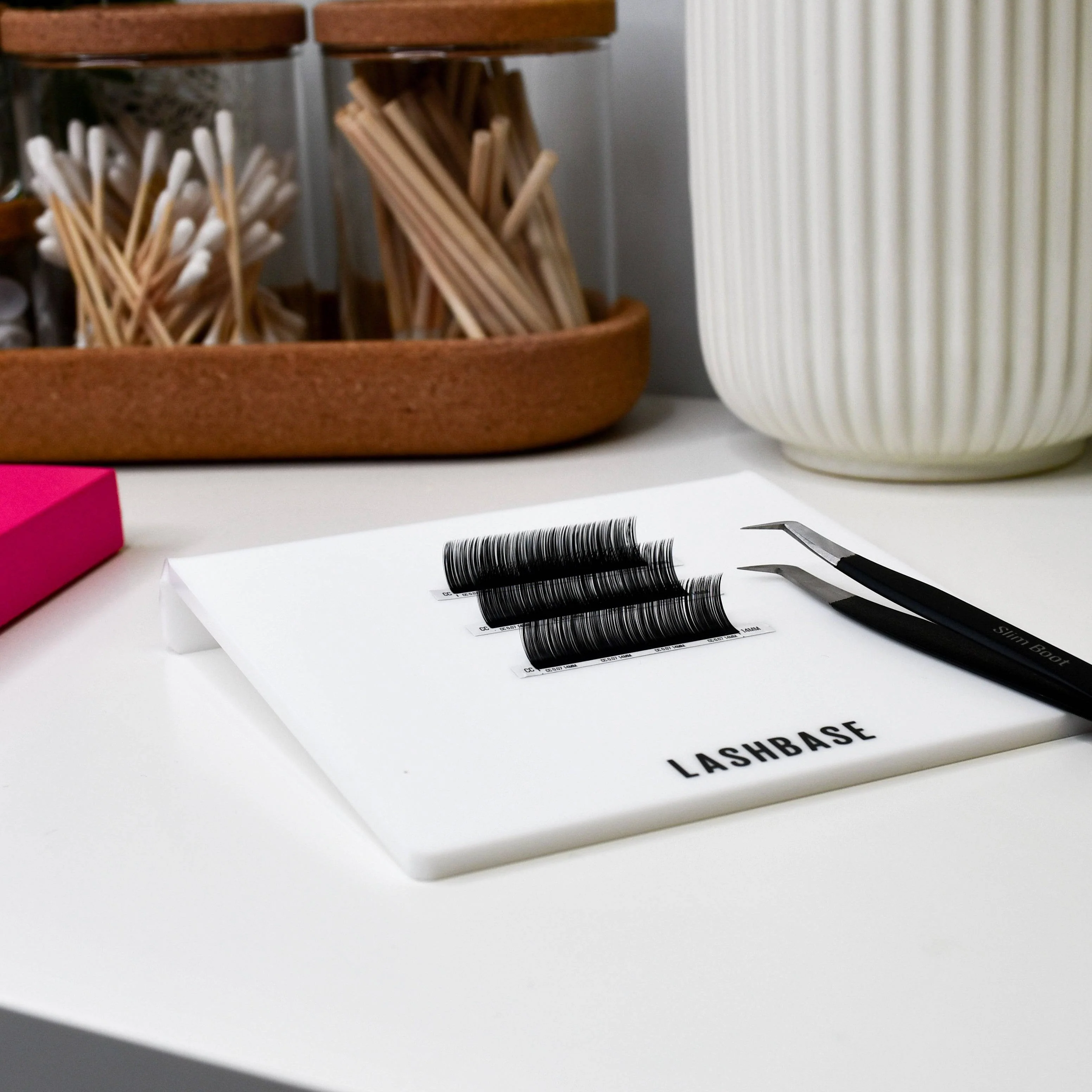 Angled Anti-Glare Lash Tile - Image 4