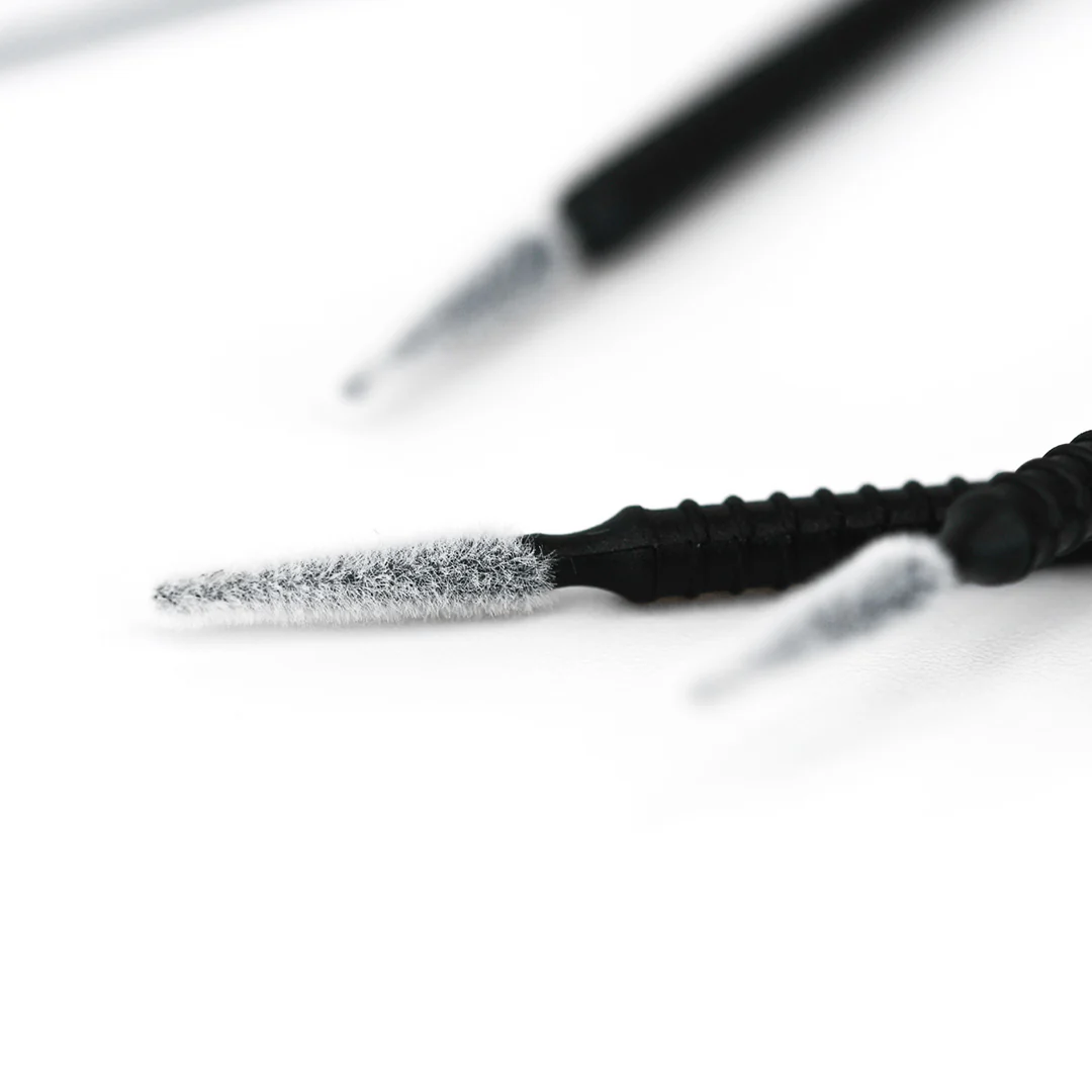 Long-Tip Micro Applicators - Image 3